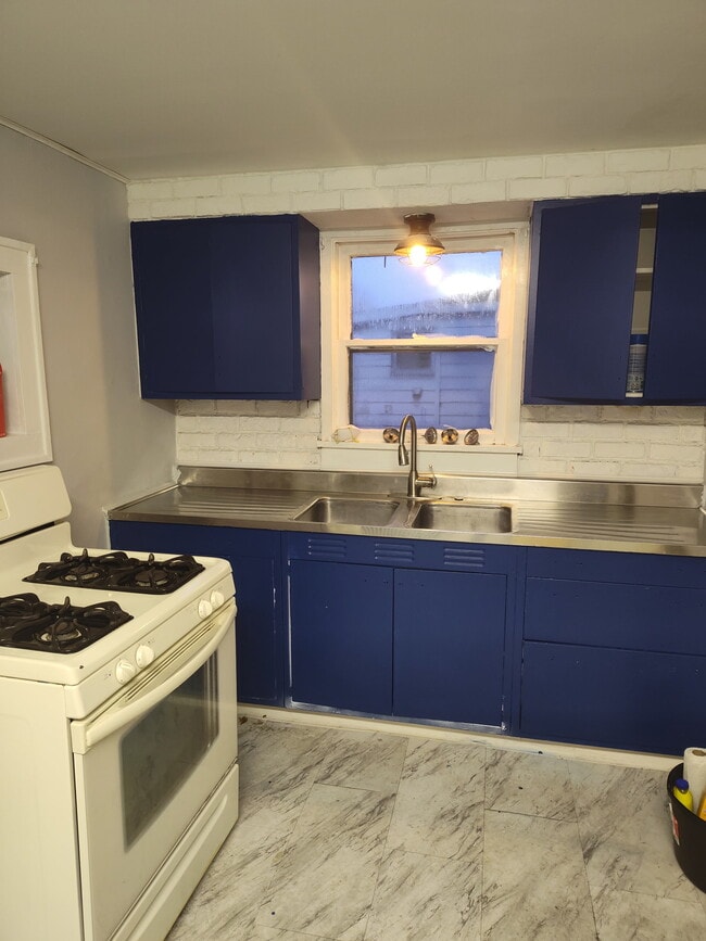 Photo - 417 Beaver St Unit 1