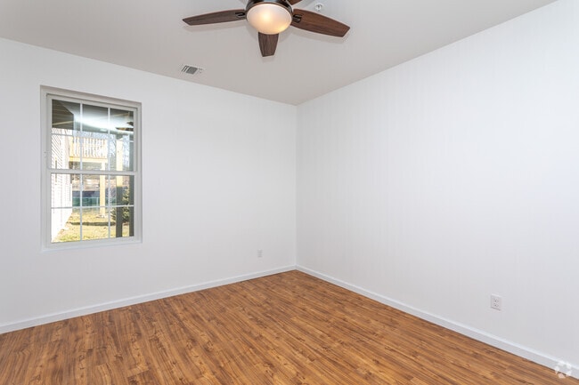 Stoneridge Manor Apartments