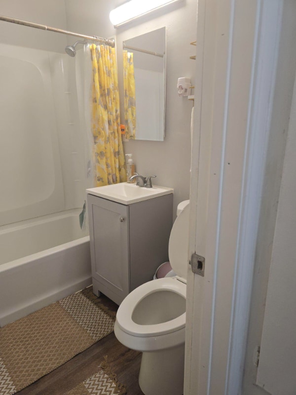 Photo - 9572 Maureen Dr Unit 1