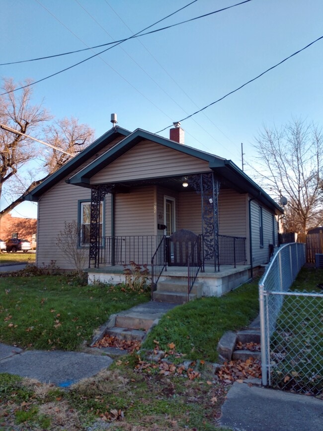 Photo - 625 Buckeye St