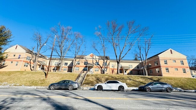 Skyline Vista Apartments