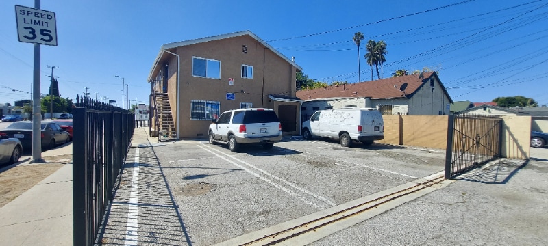 Photo - 6049 Normandie Ave Apartamento Unidad 2