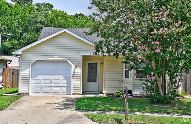 Building Photo - 1106 Eaglewood Dr Rental