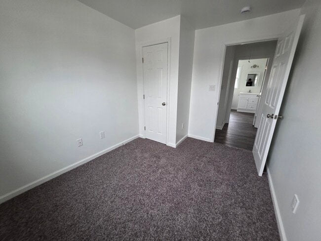 Photo - 639 Plater St