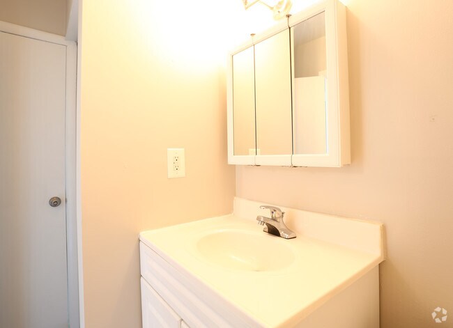 Photo - Summit Place Apartments