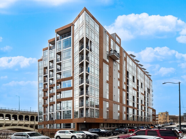 Building Photo - 2222 Detroit Ave Unit 306