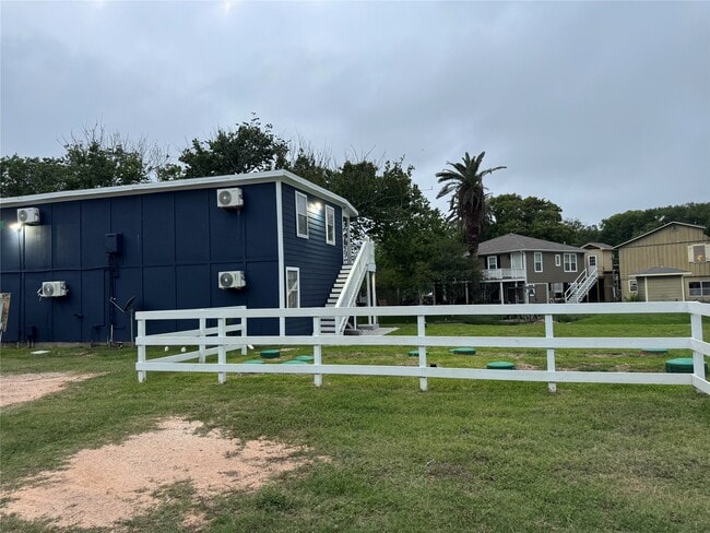 Photo - 5202 County Rd 469