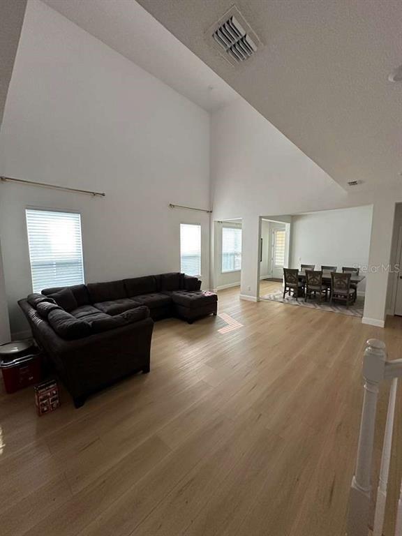 Photo - 4648 Prairie Creek St