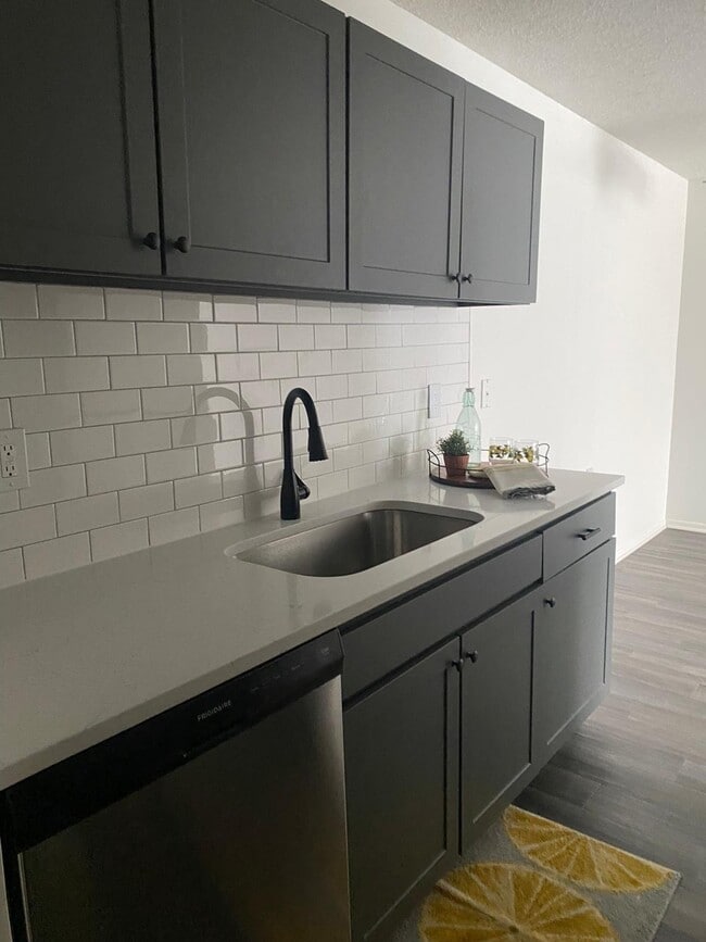 Beautiful Kitchen | Talus Apartments