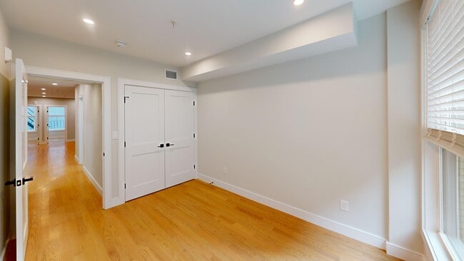 Photo - 230 Tremont St