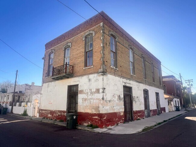 Photo - 518 Davis Ave House