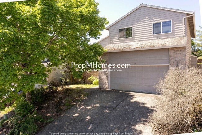 Building Photo - Bull Mountain Three Bedroom Home!