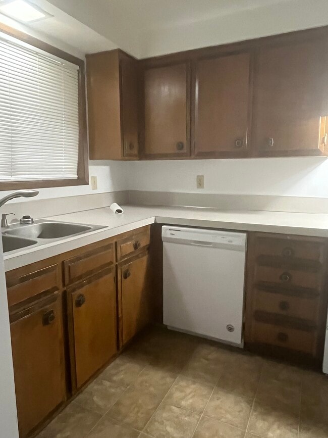 Photo - 2130 Thurston St SE Unit 2130 Thurston