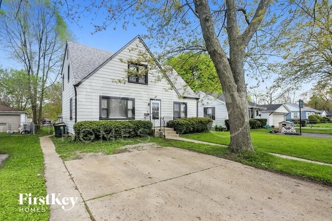 Photo - 723 Fulton Ave