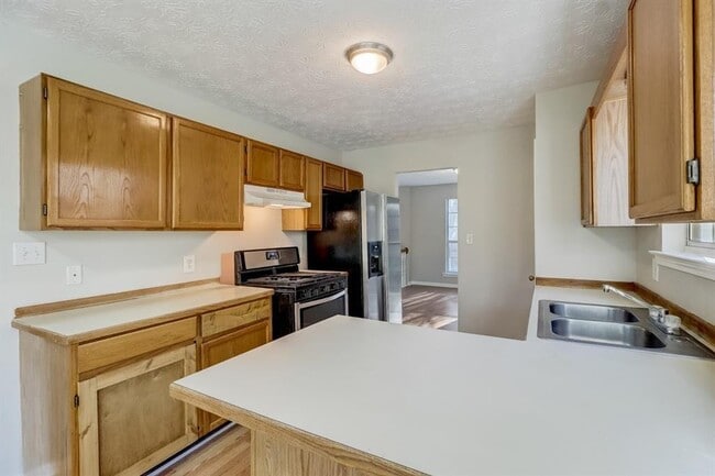 Photo - 715 Durham Ridge Dr NW