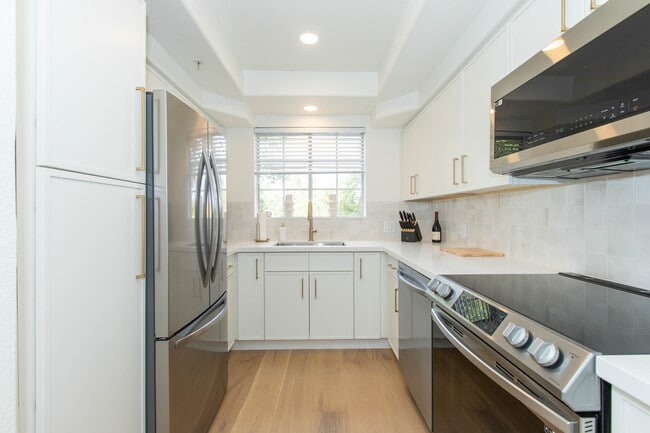 Photo - 10101 N Arabian Trail Unit 2043