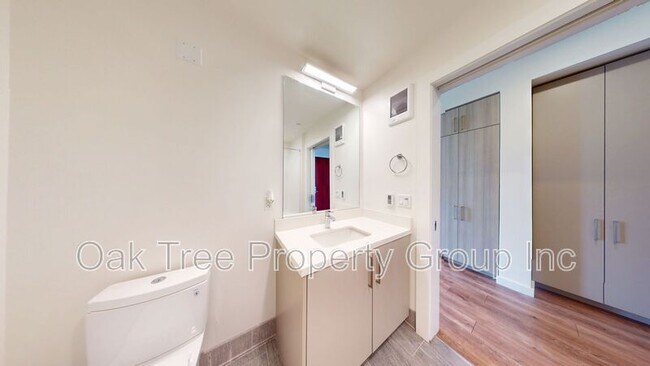 Photo - 532 Union St