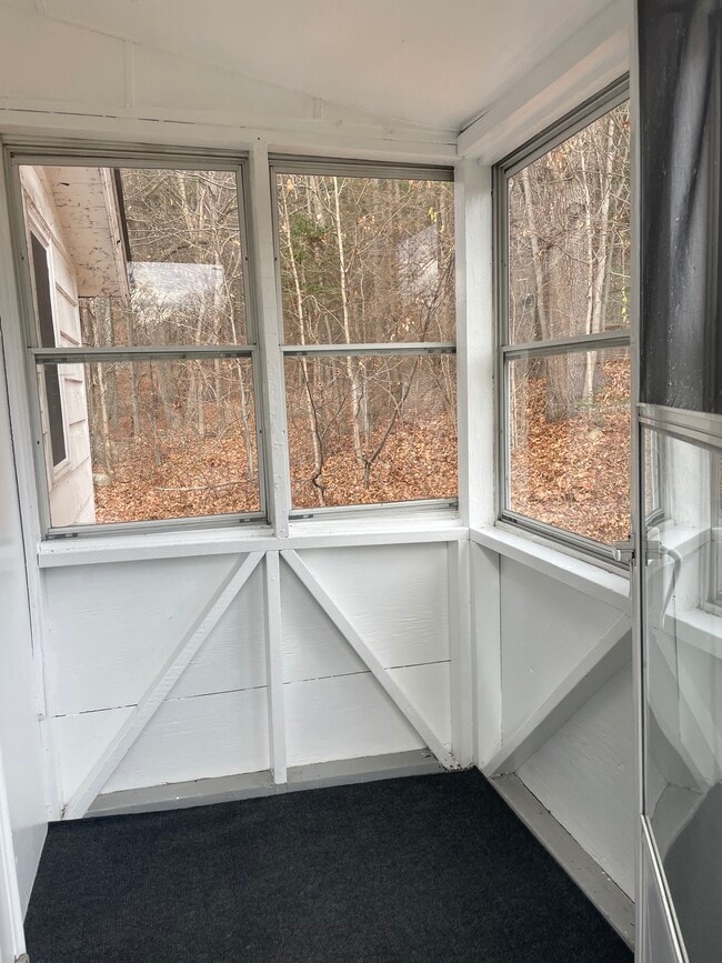 Sunroom - 235 Russia Rd