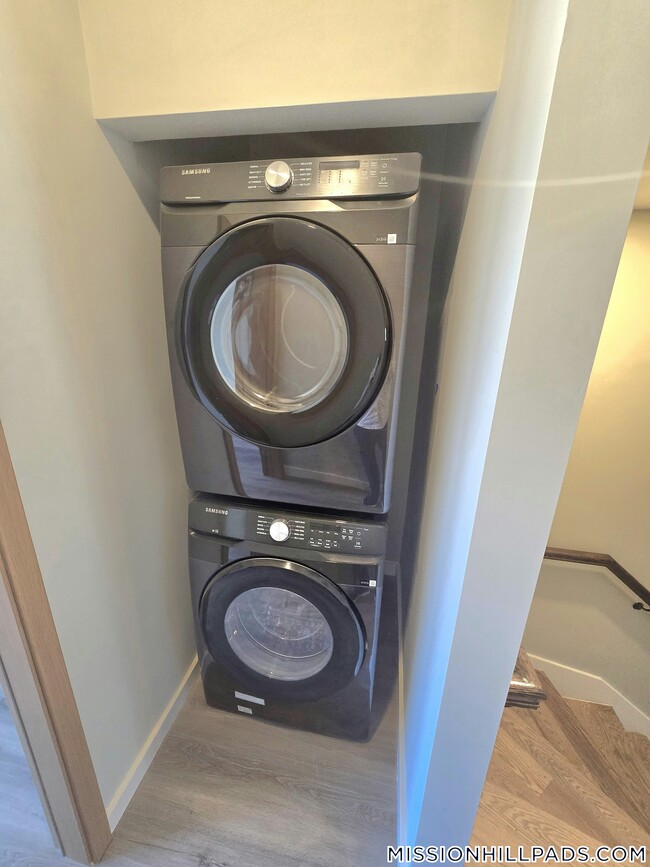 Photo - 33 Copeland St Unidad F