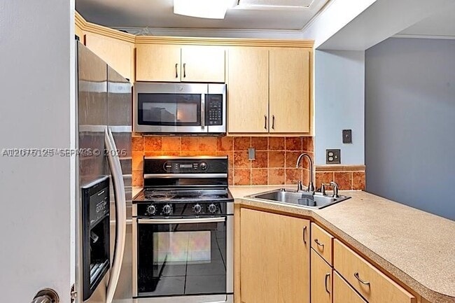 2194 W 60th St Unit 22212