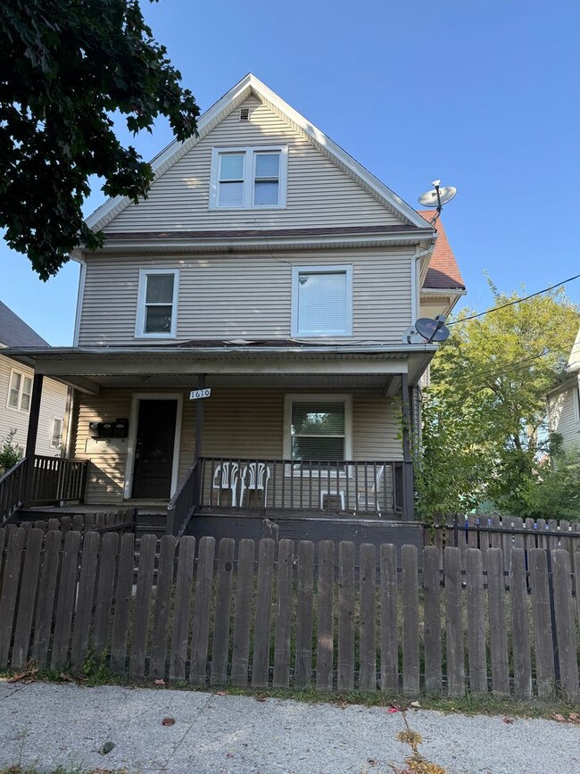 Photo - 1610 62nd St Unit 3