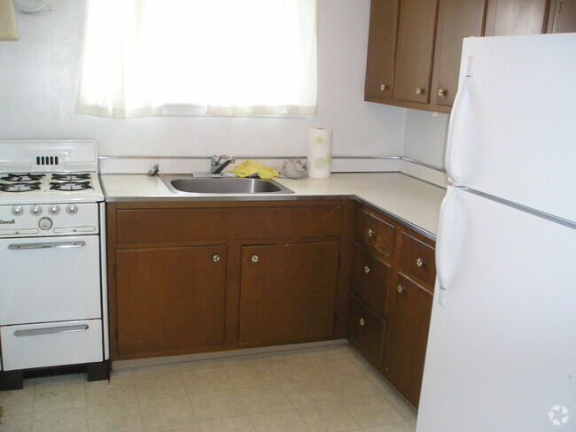 Building Photo - 209 NJ-168 Unit 1 Rental