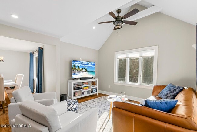 Photo - 105 Park Ave