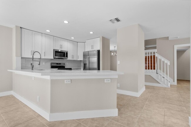 Photo - 4250 NW 1st Pl