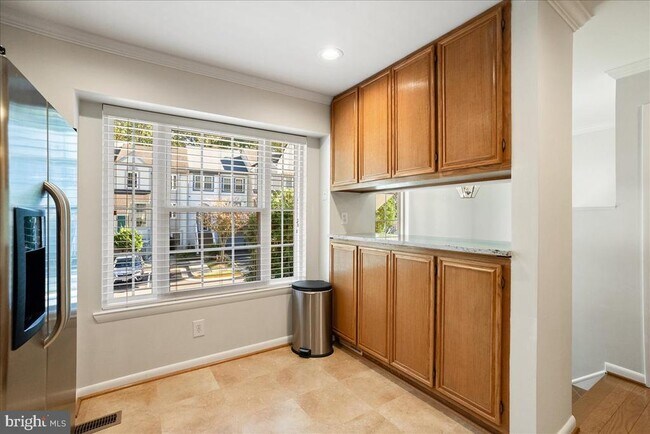 Photo - 8316 Linden Oaks Ct