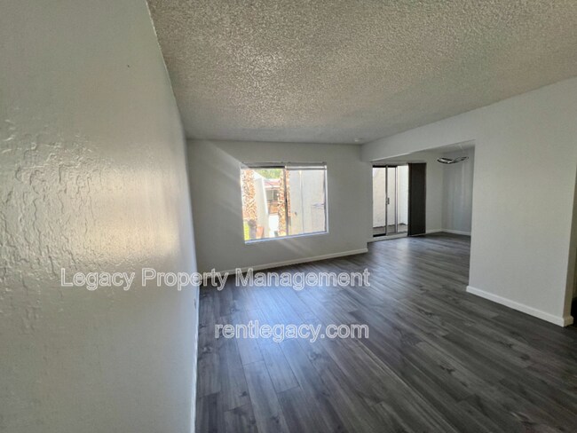 Photo - 2200 Laguna Cir Unit Apt F