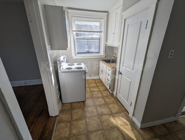 Photo - 5026 Chippewa St Unit A