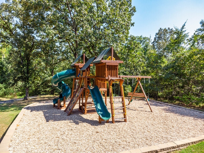 Photo - 15103 Matterhorn Loop