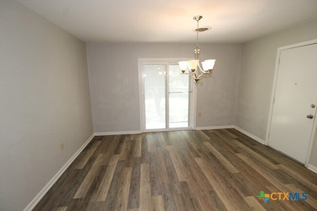 Photo - 802 S 15th St