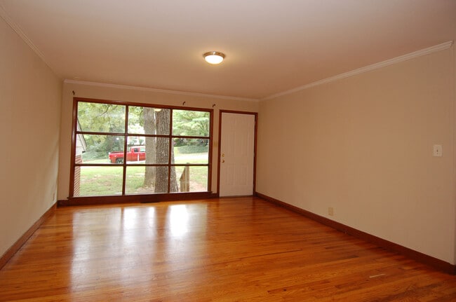 Photo - 3208 Ruffin St