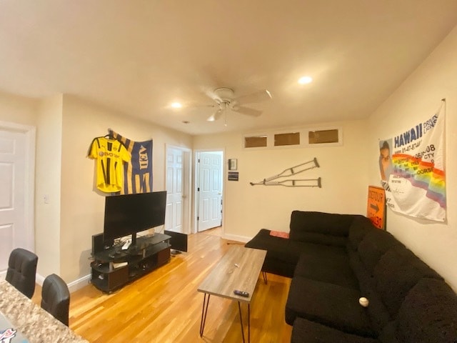 Photo - 62 Egmont St Unit 4