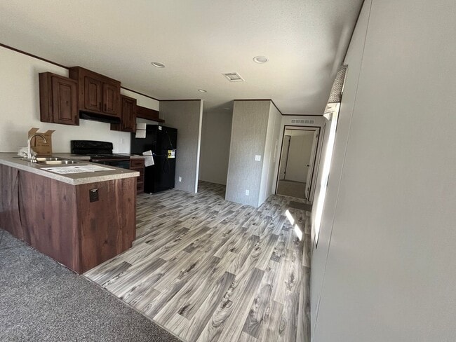 Photo - Tusculum Living 2 Unidad Lot 13