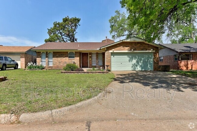 Building Photo - 3329 N Peebly Dr Rental