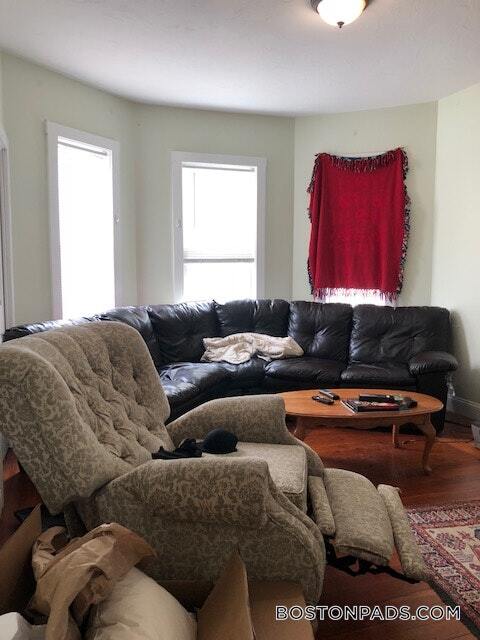 Photo - 1085 Dorchester Ave Unit 3