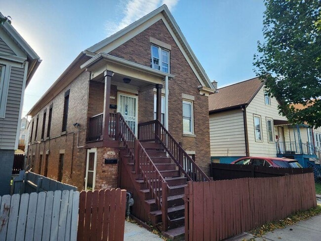 Photo - 1941 S Winona Ln