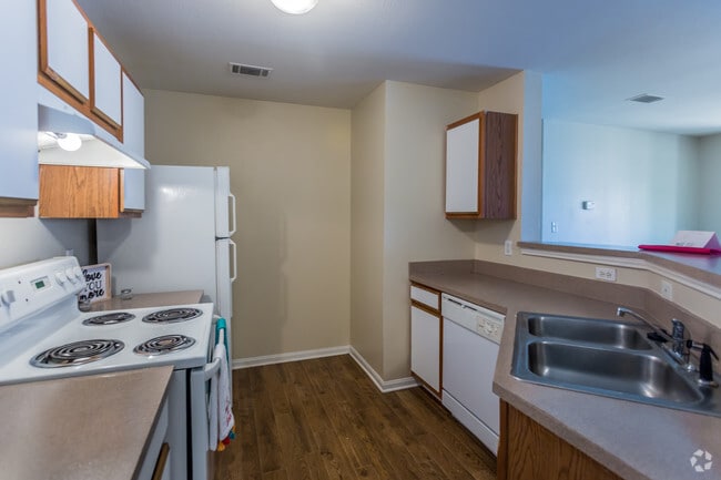 Master Bedroom - The Timbers