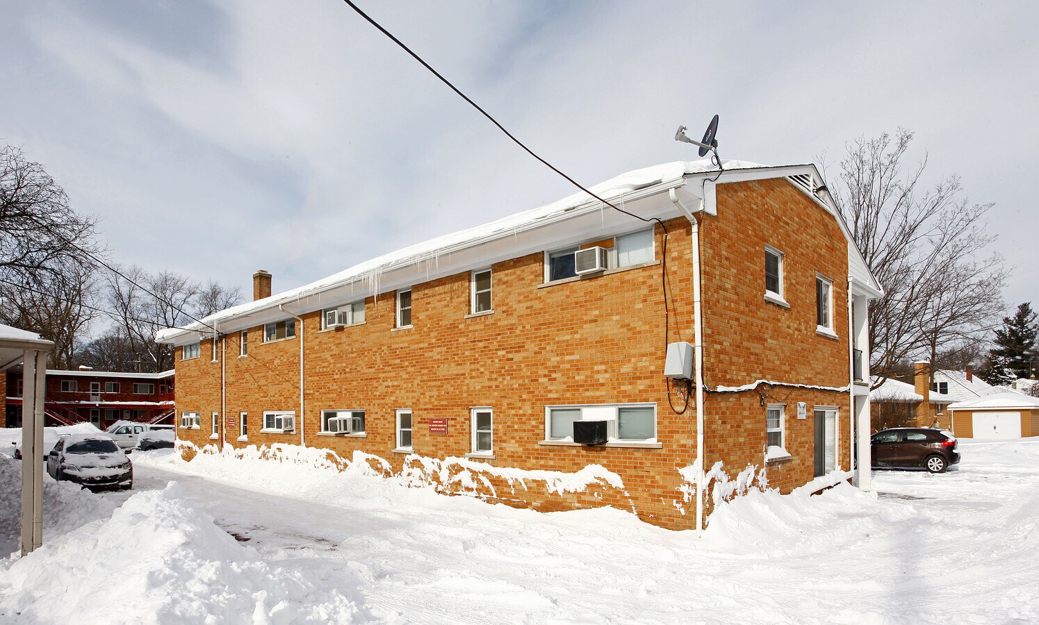 Photo - 985 Northwood St