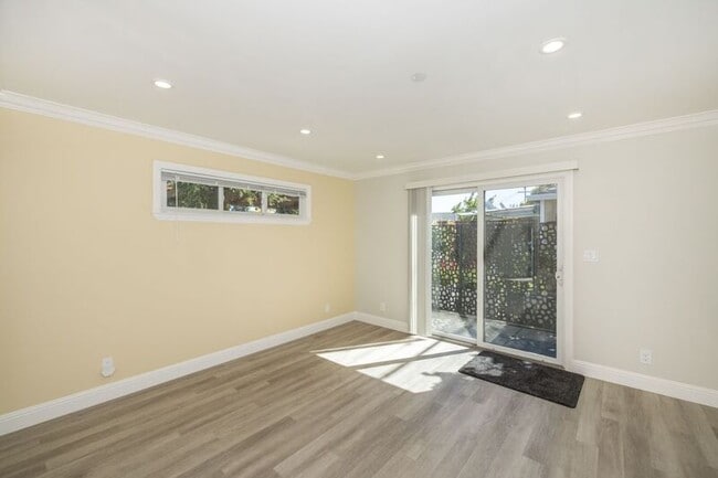 Photo - 1009 S Norfolk St