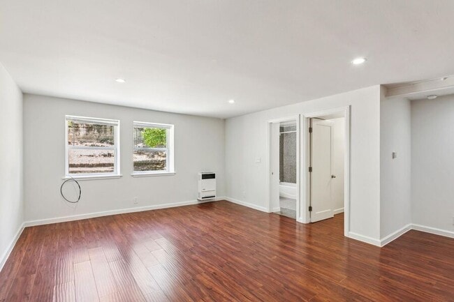 Building Photo - 78 Parker Ave Unit 07 Rental