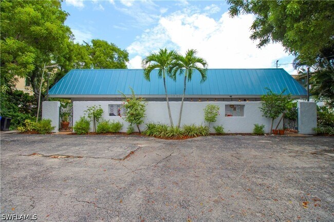 Photo - 1331 Chesapeake Ave Unit 4