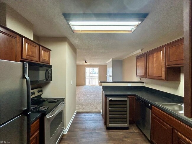 Photo - 103 Westover Ave Unit 102