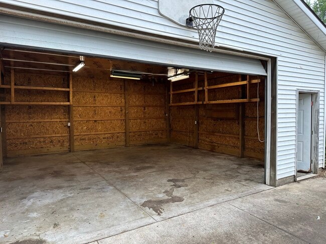 Photo - 408 Wirth Ave