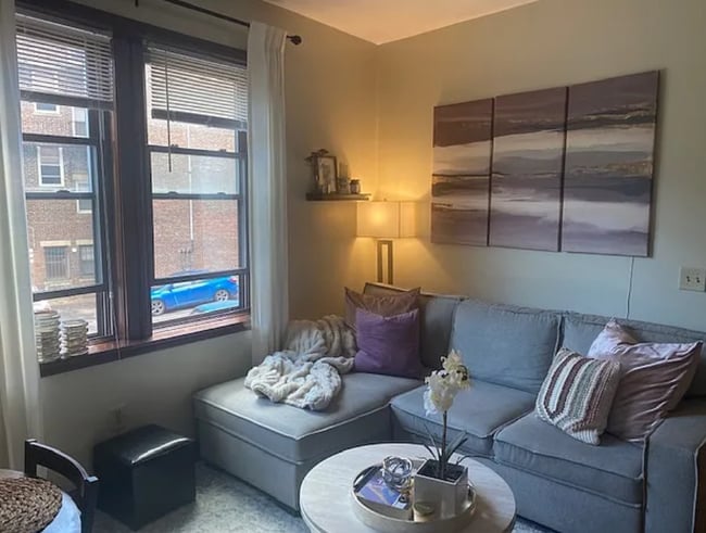 Building Photo - 112 Queensberry St Unit 44