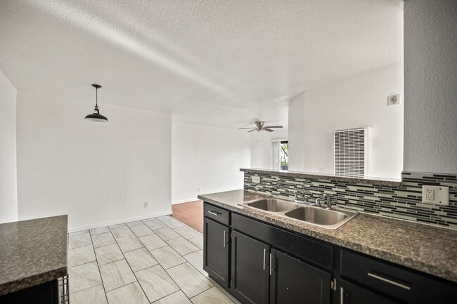 412 Coronado Ter Unidad 307