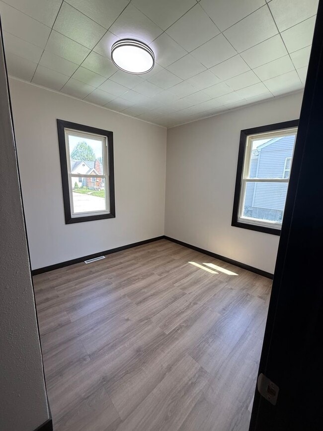 Photo - 1112 S 28th St