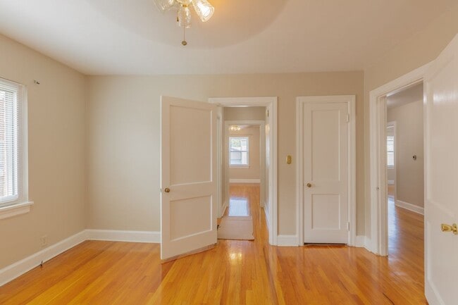 Photo - 505 N Market St